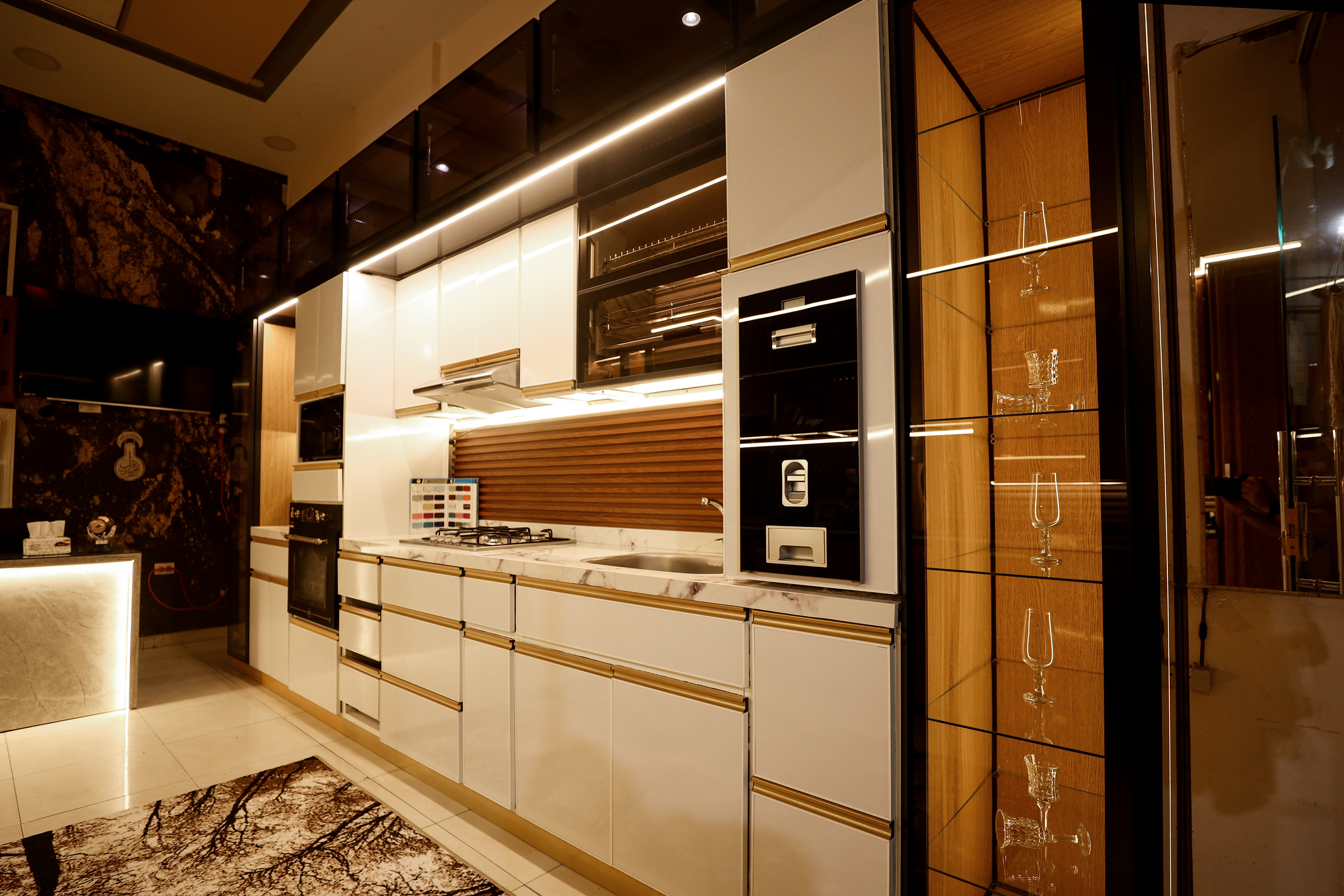 Aluminum kitchen with a glossy German acrylic finish