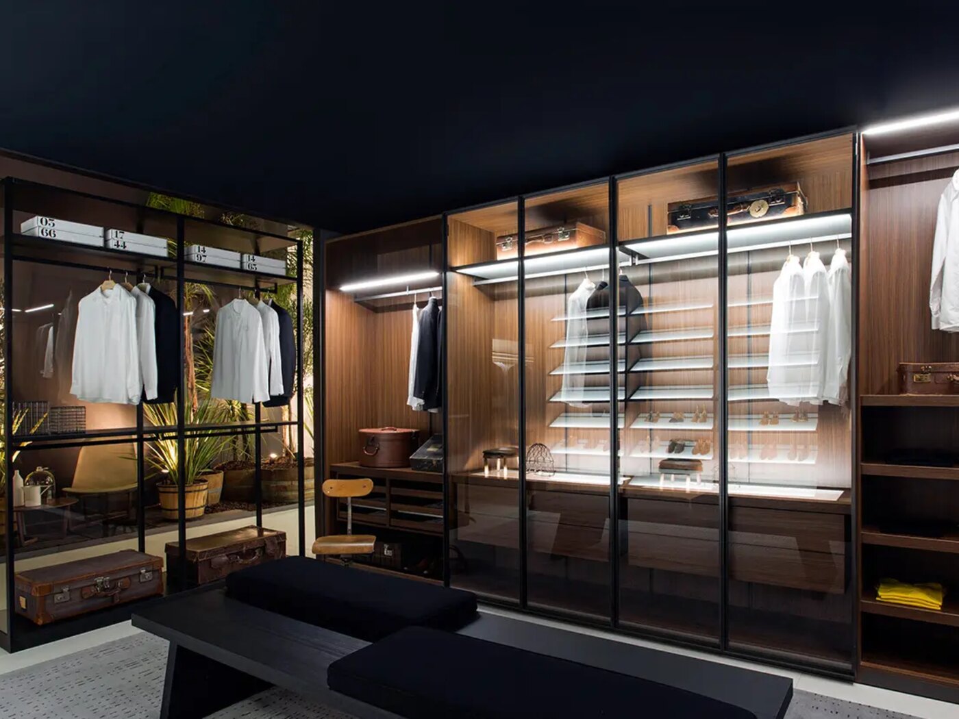 Walk-in Dressing Room